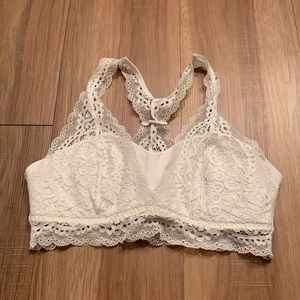 White lace bralette